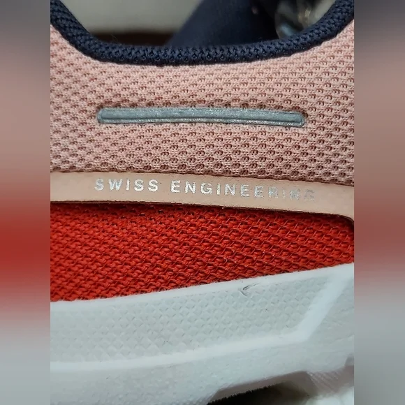 On Cloud Sky Rose Red Pink Youth Size 4.5 Style 3YD11440645 - Picture 12 of 16